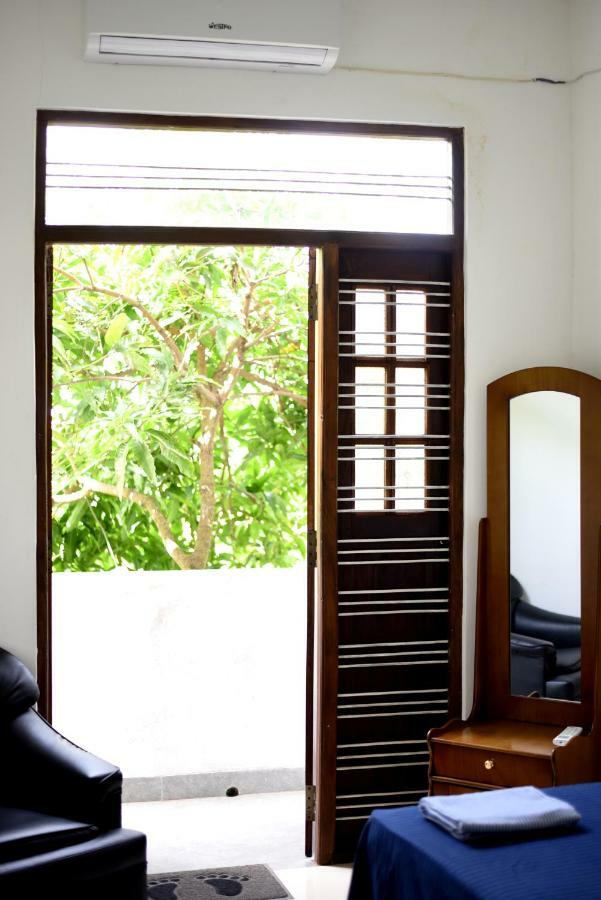 Steps Backpackers Hostel 콜롬보 외부 사진